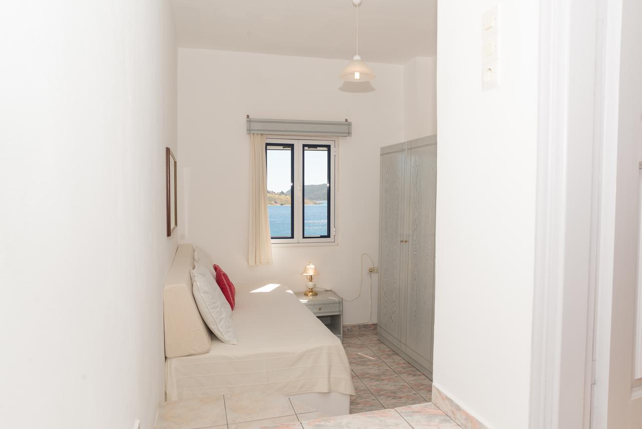 Captain Manos Studio Apartments Grikos Bay  Dış mekan fotoğraf